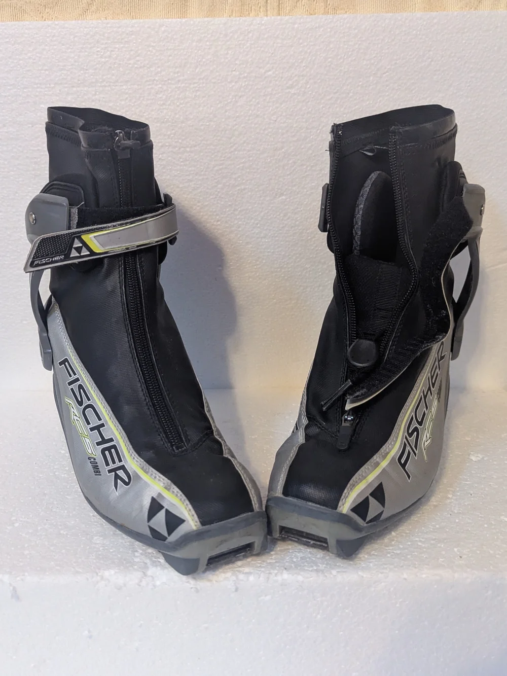 Fischer Women’s Black and Gray RCS Cross-Country Ski Boots